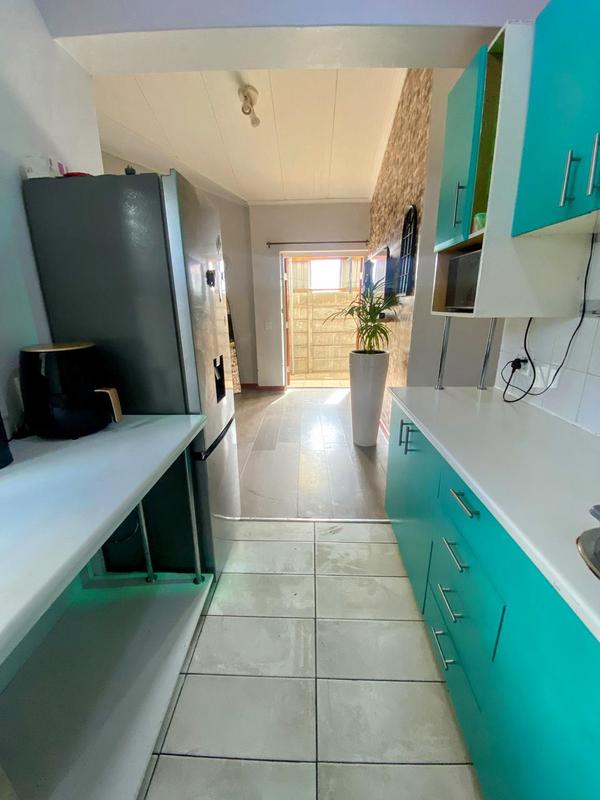 2 Bedroom Property for Sale in Mitchells Plain Central Western Cape